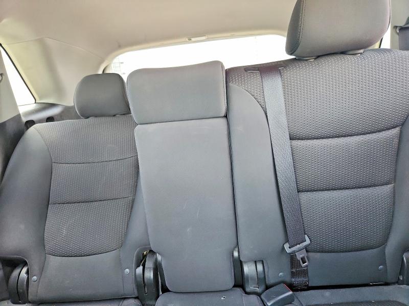 2011 Kia Sorento მანქანა იყიდება აუქციონზე, vin: 5XYKT3A11BG106236, აუქციონის ნომერი: 57705666