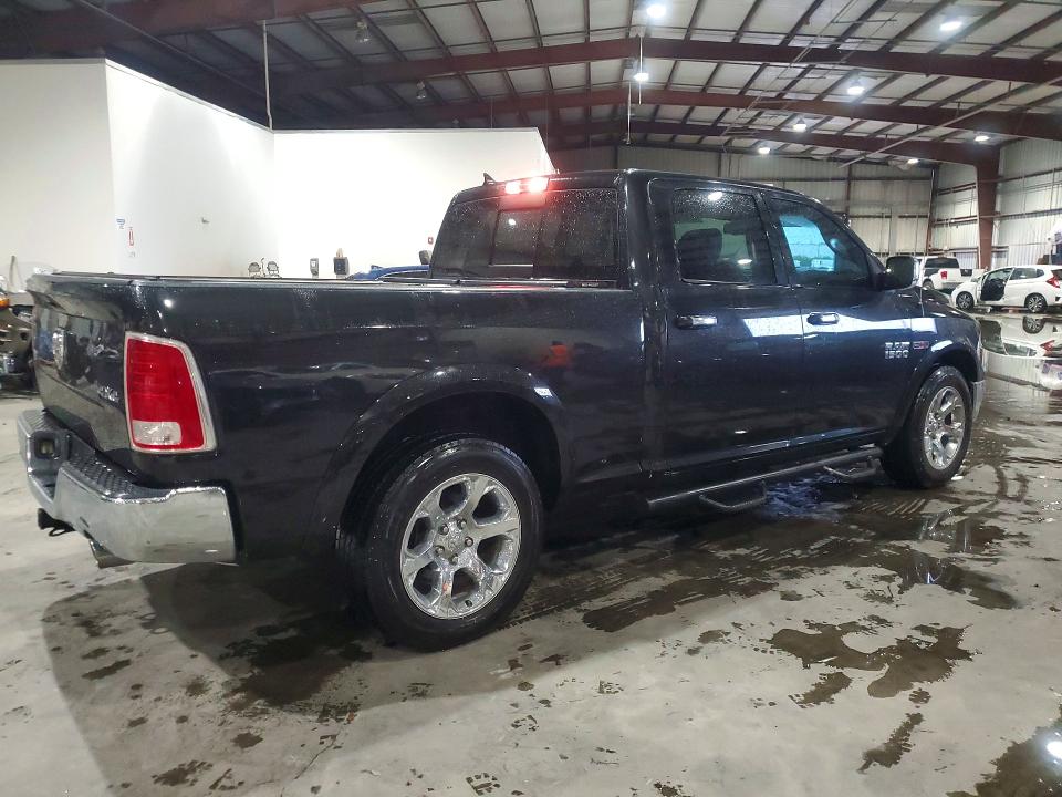 59630636 :رقم المزاد ، 1C6RR7VM2JS293544 vin ، 2018 Ram 1500 مزاد بيع