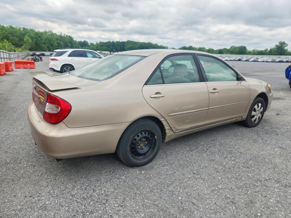 56146406 :رقم المزاد ، 4T1BE32K83U703039 vin ، 2003 Toyota Camry مزاد بيع