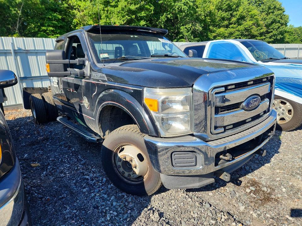 57346766 :رقم المزاد ، 1FD8X3HTXDEB68327 vin ، 2013 Ford F350 مزاد بيع