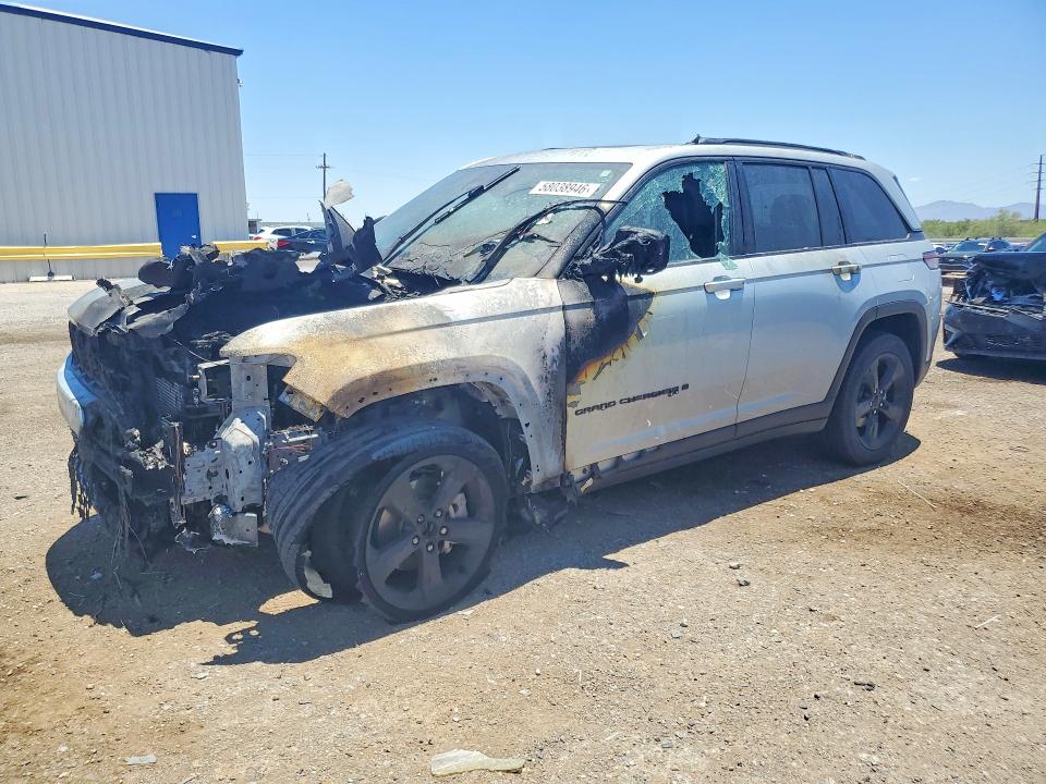 Продажа на аукционе авто 2023 Jeep Grand Cherokee, vin: 1C4RJHBG0PC612415, номер лота: 58038946