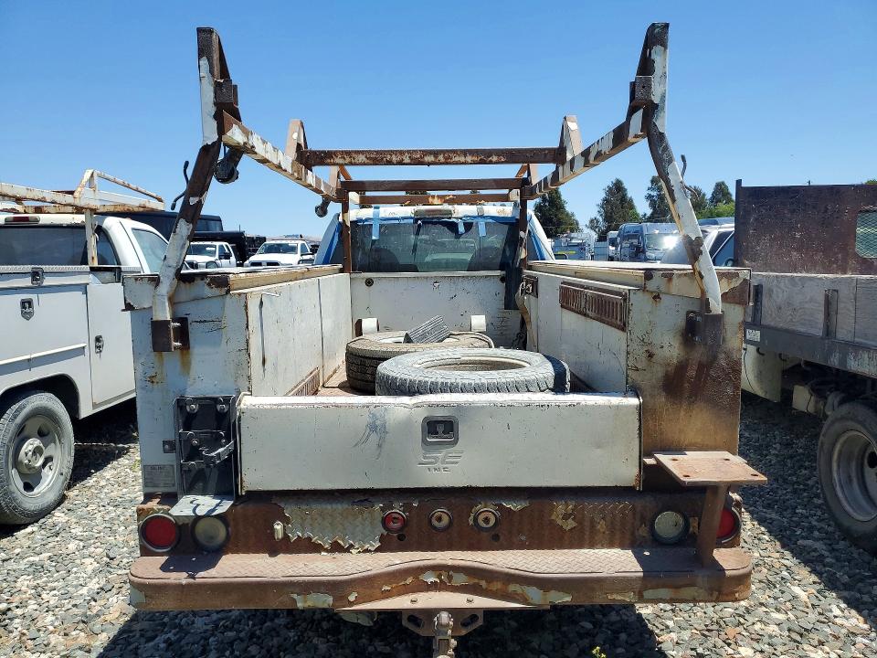 56546846 :رقم المزاد ، 1FDWX34569EA33139 vin ، 2009 Ford F350 مزاد بيع