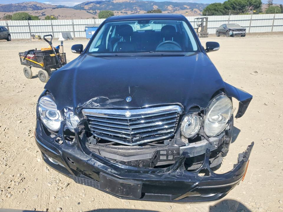2007 Mercedes-benz E მანქანა იყიდება აუქციონზე, vin: WDBUF56X07B125305, აუქციონის ნომერი: 58963346