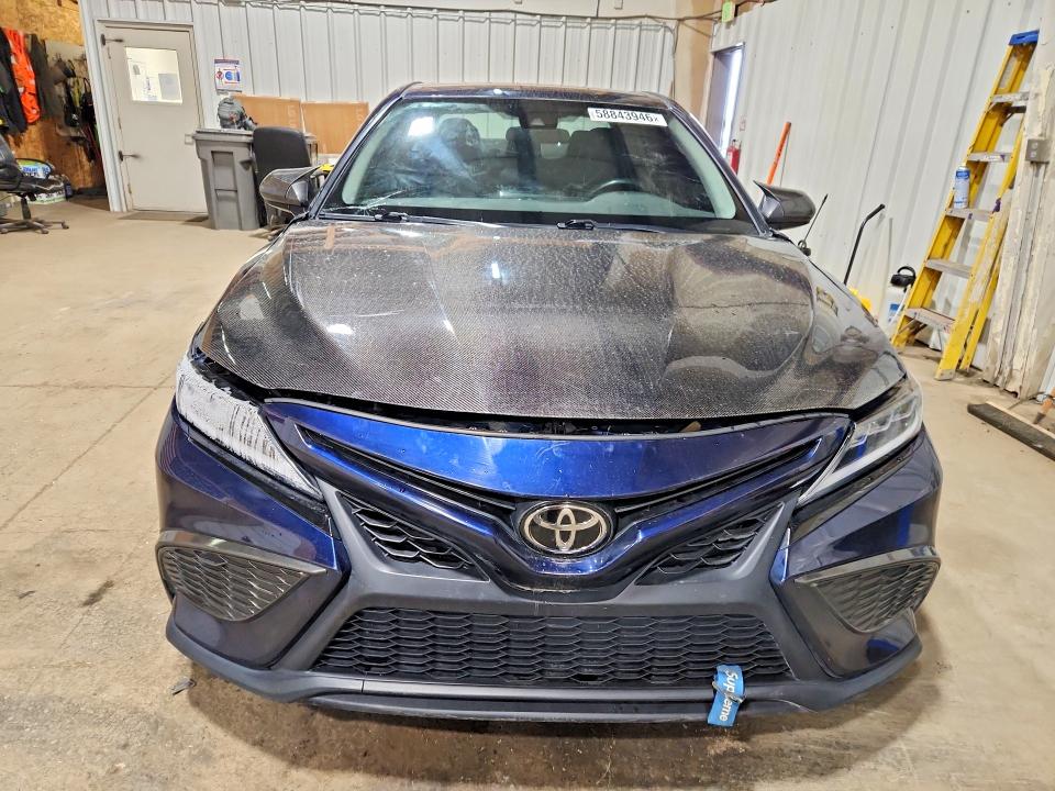 2021 Toyota Camry მანქანა იყიდება აუქციონზე, vin: 4T1G11AK3MU477274, აუქციონის ნომერი: 58843946