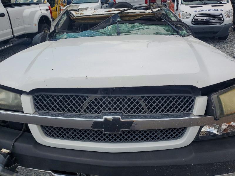 2004 Chevrolet Silverado მანქანა იყიდება აუქციონზე, vin: 1GCJK33284F180375, აუქციონის ნომერი: 57389236