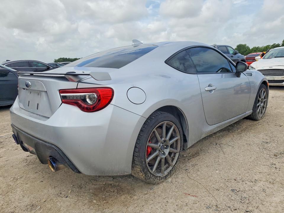 57014496 :رقم المزاد ، JF1ZCAC17H9602268 vin ، 2017 Subaru Brz مزاد بيع