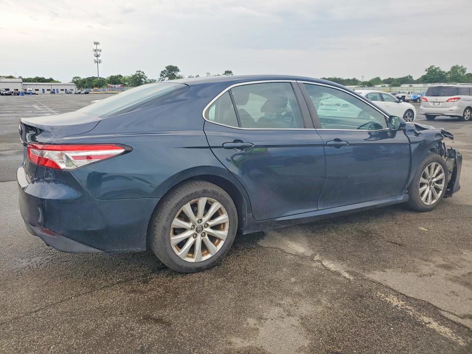 Aukcja sprzedaży 2018 Toyota Camry, vin: 4T1B11HK8JU587250, numer aukcji: 58221696