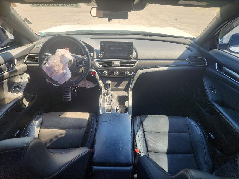 Продаж на аукціоні авто 2018 Honda Accord, vin: 1HGCV1F37JA016179, номер лоту: 54209666