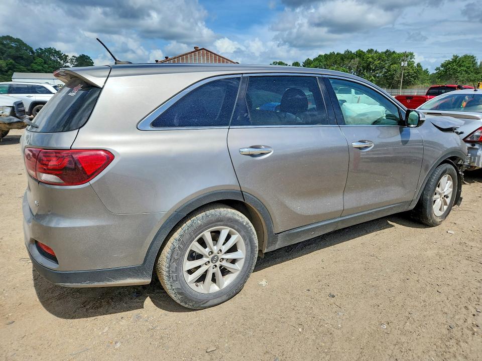 56346296 :رقم المزاد ، 5XYPG4A54KG490953 vin ، 2019 Kia Sorento مزاد بيع