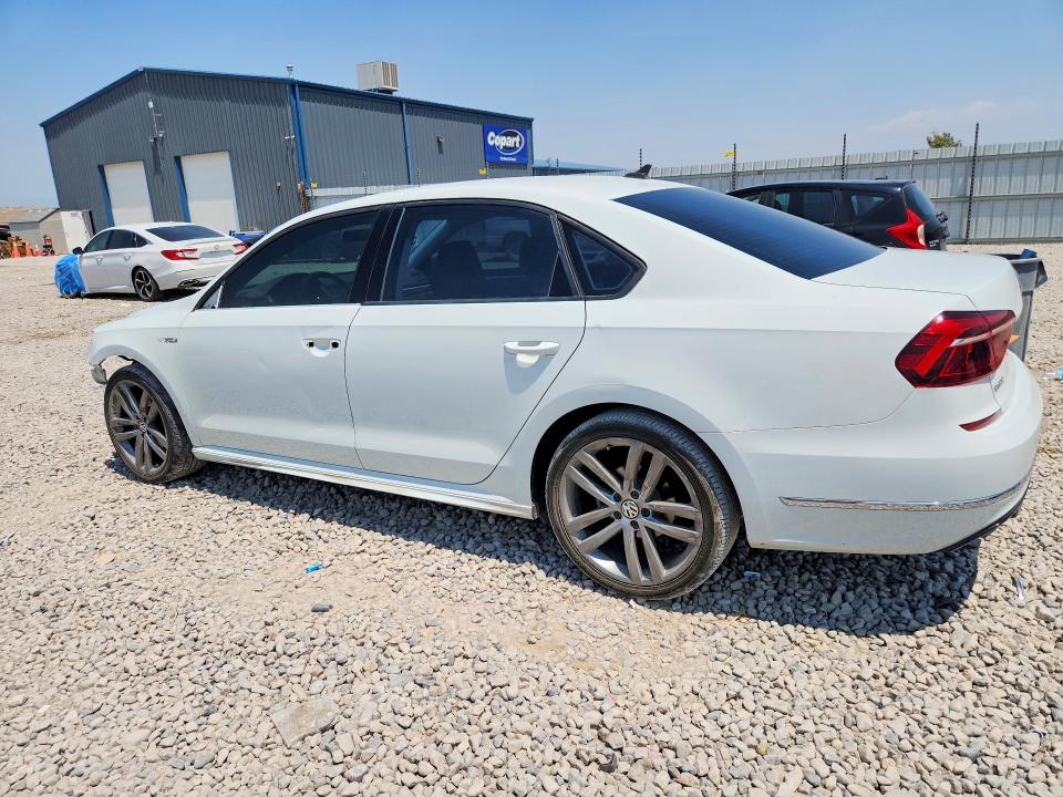 57543956 :رقم المزاد ، 1VWAA7A31JC011959 vin ، 2018 Volkswagen Passat مزاد بيع
