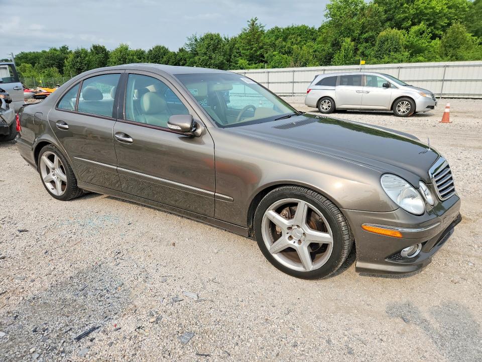 2009 Mercedes-benz E მანქანა იყიდება აუქციონზე, vin: WDBUF56X39B407568, აუქციონის ნომერი: 58361876