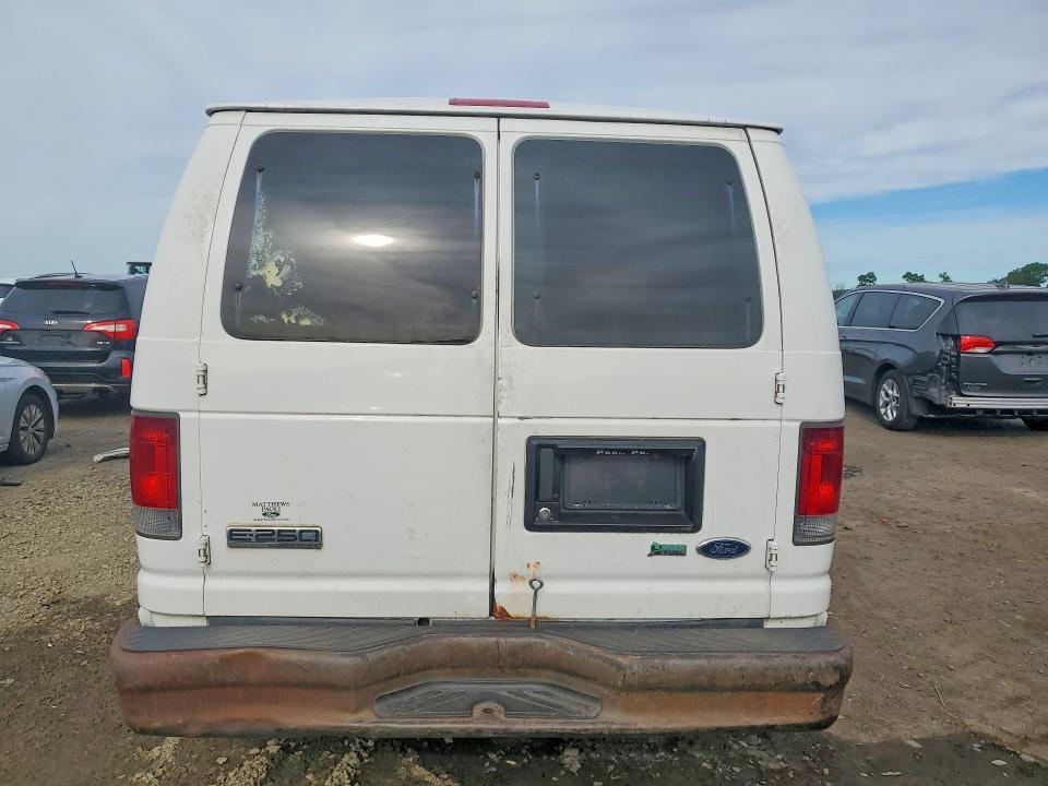 58163096 :رقم المزاد ، 1FTNE2EW5ADA68465 vin ، 2010 Ford Econoline مزاد بيع