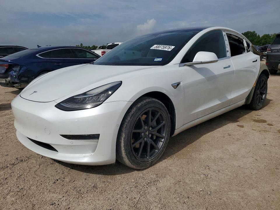 Продажа на аукционе авто 2018 Tesla Model 3, vin: 5YJ3E1EA4JF031339, номер лота: 58075976