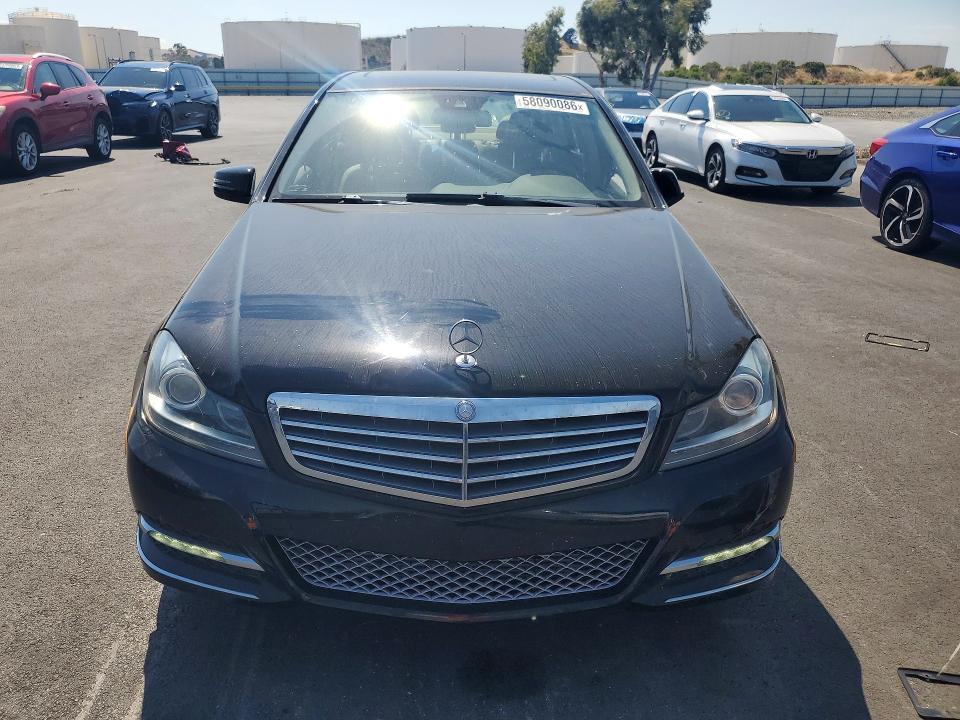 Продаж на аукціоні авто 2014 Mercedes-benz C, vin: WDDGF4HB4EG158968, номер лоту: 58090086