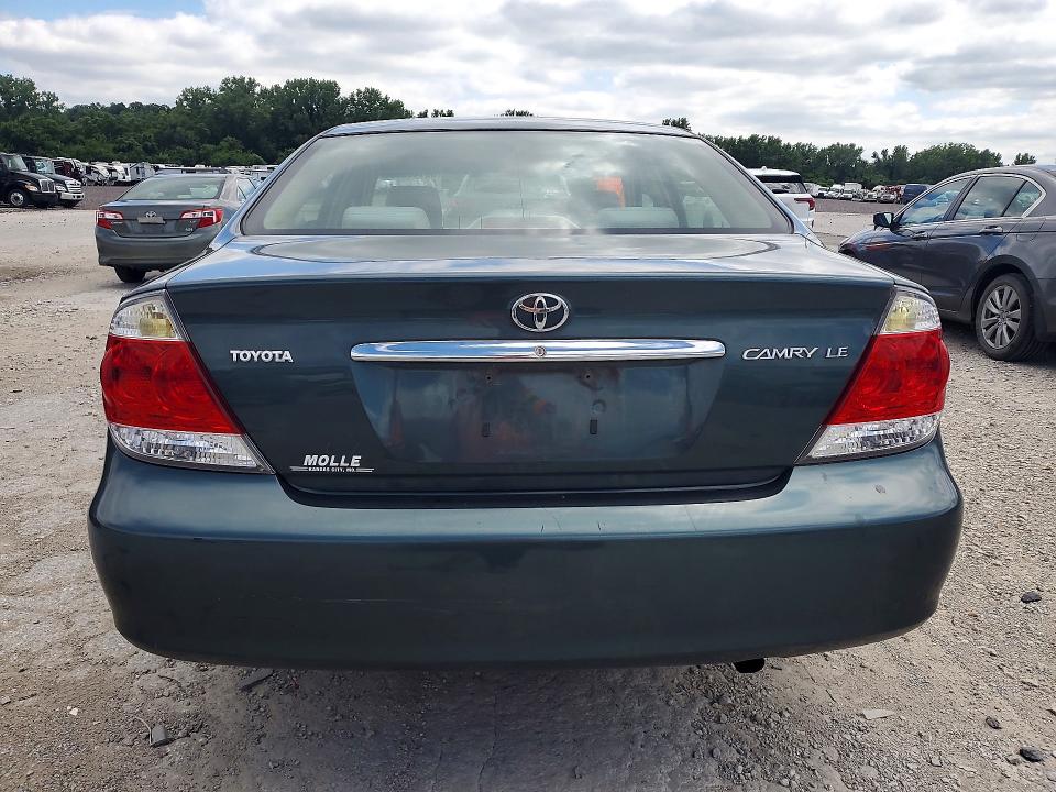 58146996 :رقم المزاد ، 4T1BE32K45U088718 vin ، 2005 Toyota Camry مزاد بيع