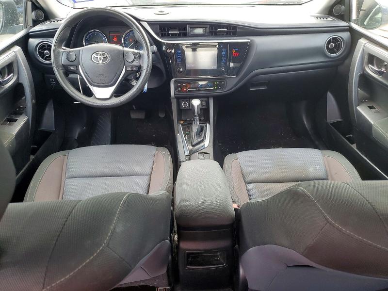 58032326 :رقم المزاد ، 5YFBURHE4JP810594 vin ، 2018 Toyota Corolla مزاد بيع