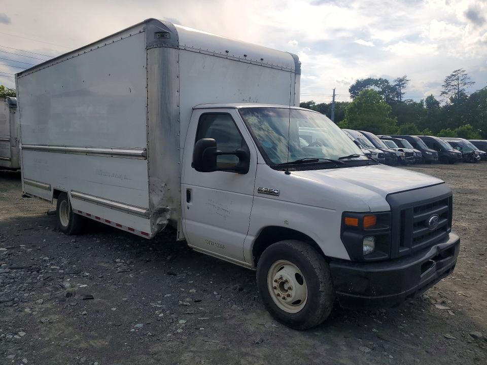 Продажа на аукционе авто 2017 Ford Econoline, vin: 1FDWE3FS4HDC40836, номер лота: 53046846