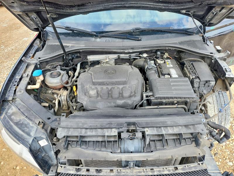 Продажа на аукционе авто 2018 Volkswagen Tiguan, vin: 3VV0B7AX4JM095760, номер лота: 57384076