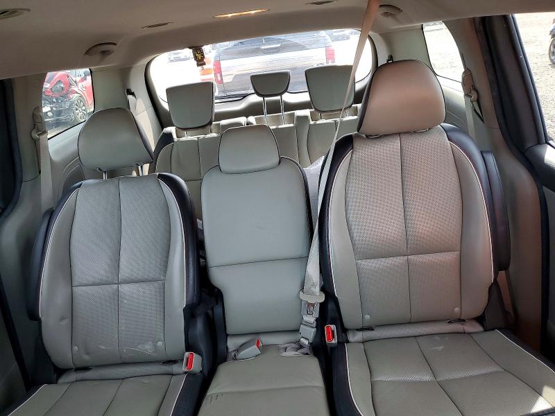 51795596 :رقم المزاد ، KNDMB5C17G6216352 vin ، 2016 Kia Sedona مزاد بيع