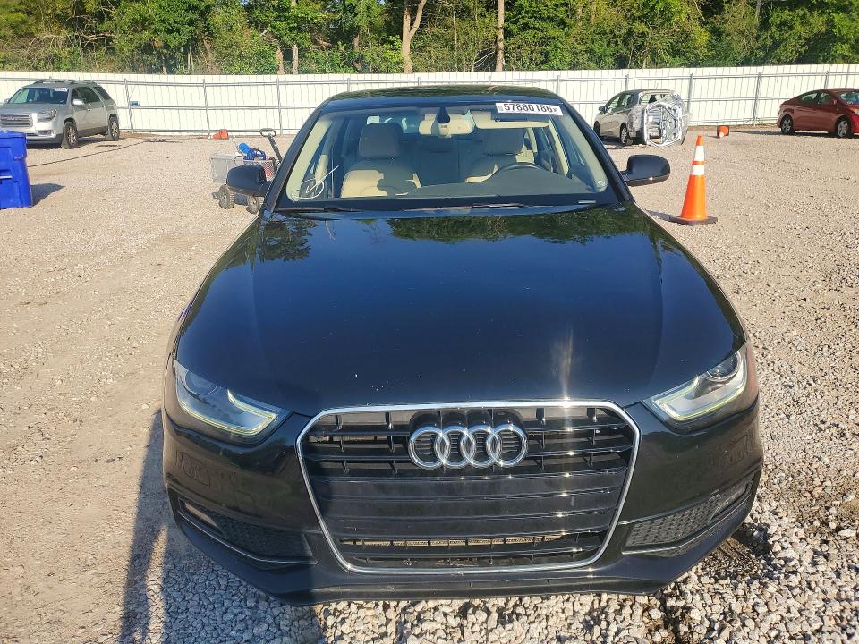 2015 Audi A4 მანქანა იყიდება აუქციონზე, vin: WAUEFAFL8FN017410, აუქციონის ნომერი: 57860186