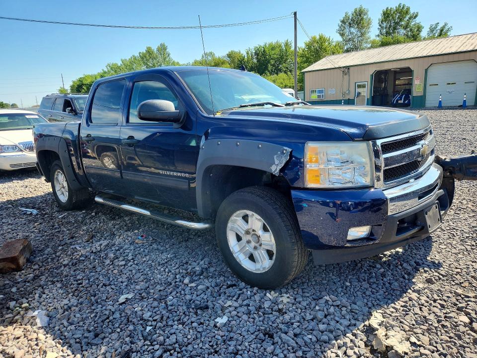 2011 Chevrolet Silverado მანქანა იყიდება აუქციონზე, vin: 3GCPKSE39BG161355, აუქციონის ნომერი: 57937026