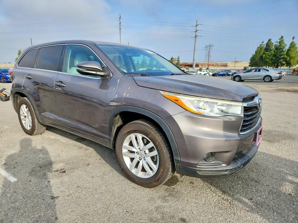 2015 Toyota Highlander მანქანა იყიდება აუქციონზე, vin: 5TDZKRFH8FS114241, აუქციონის ნომერი: 55451896
