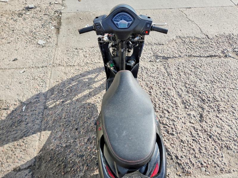 55924456 :رقم المزاد ، ZAPM898G6N7003322 vin ، 2022 Piaggio Liberty مزاد بيع