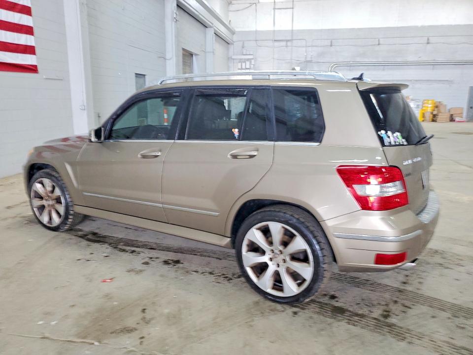 56721996 :رقم المزاد ، WDCGG8HB3AF351685 vin ، 2010 Mercedes-benz Glk مزاد بيع