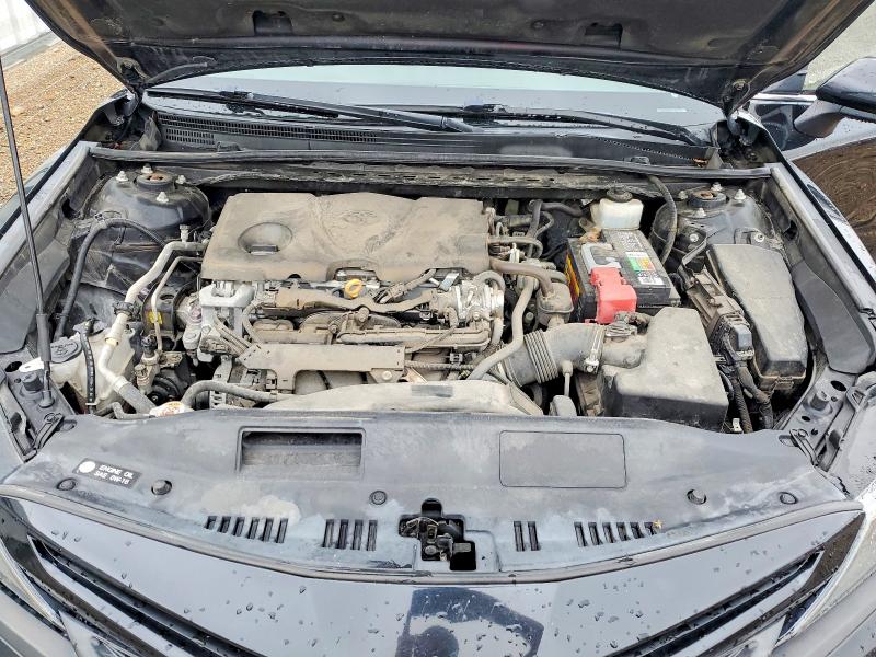57591046 :رقم المزاد ، 4T1G11AK6MU598588 vin ، 2021 Toyota Camry مزاد بيع