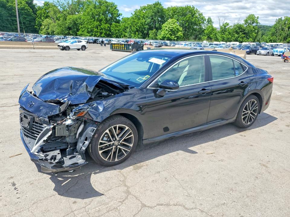 Продаж на аукціоні авто 2026 Toyota Camry, vin: 4T1DBADK2TU043647, номер лоту: 57318306
