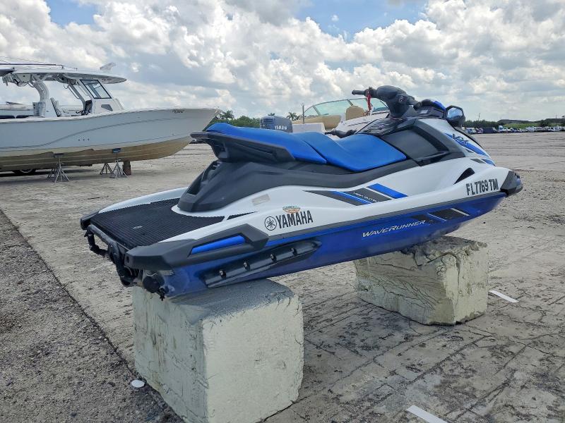 59601616 :رقم المزاد ، YAMA2817J223 vin ، 2023 Yam Yamaha Vx مزاد بيع
