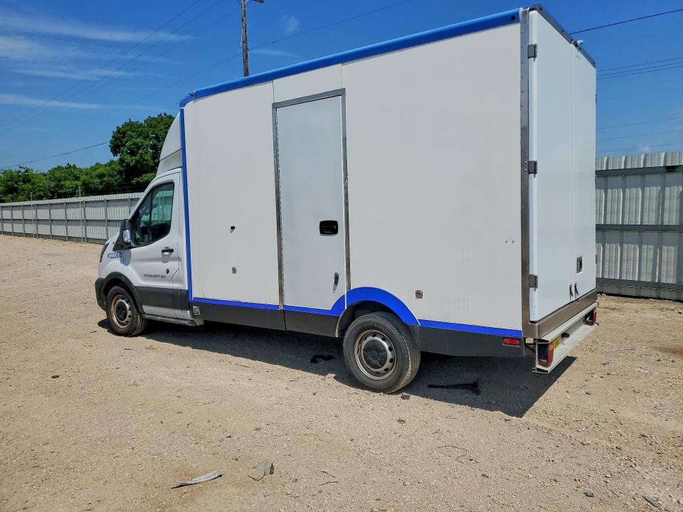 55531596 :رقم المزاد ، 1FDBW5Z88NKA39696 vin ، 2022 Ford Transit مزاد بيع