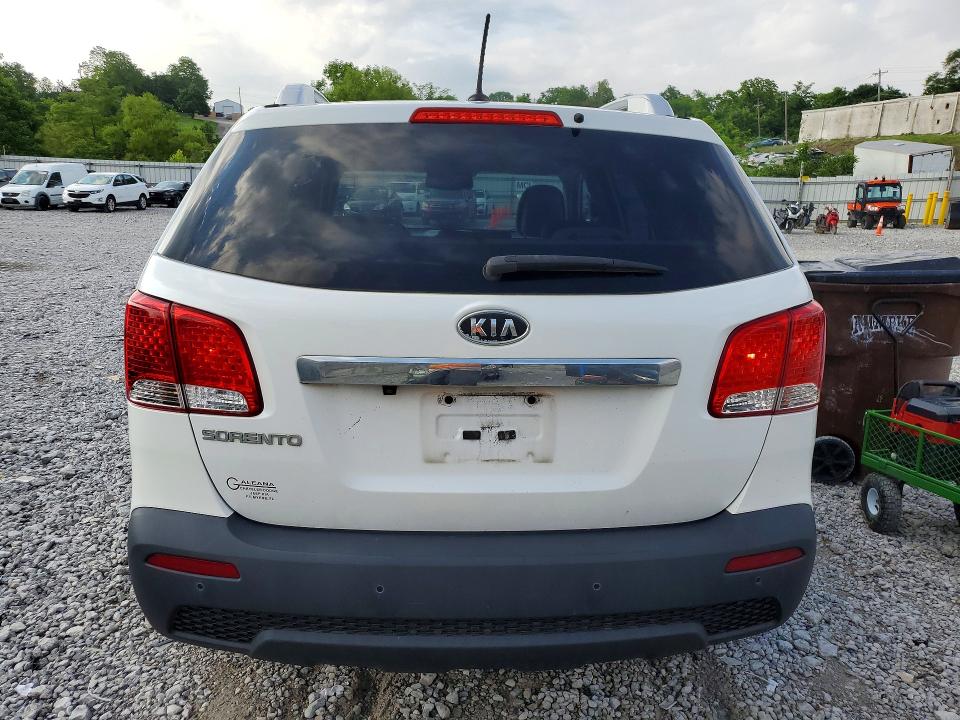 2011 Kia Sorento მანქანა იყიდება აუქციონზე, vin: 5XYKT4A26BG123984, აუქციონის ნომერი: 59085296