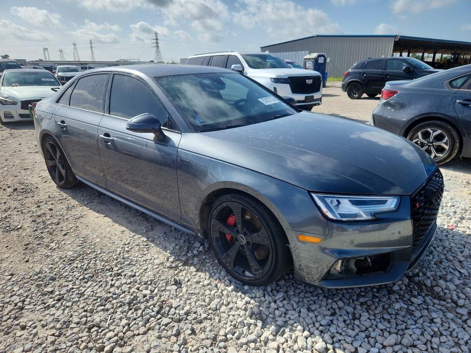 57427736 :رقم المزاد ، WAUC4AF45JA065520 vin ، 2018 Audi S4 مزاد بيع