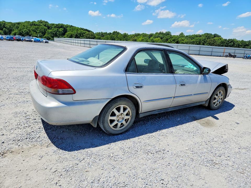 57684766 :رقم المزاد ، 1HGCG56752A119817 vin ، 2002 Honda Accord مزاد بيع