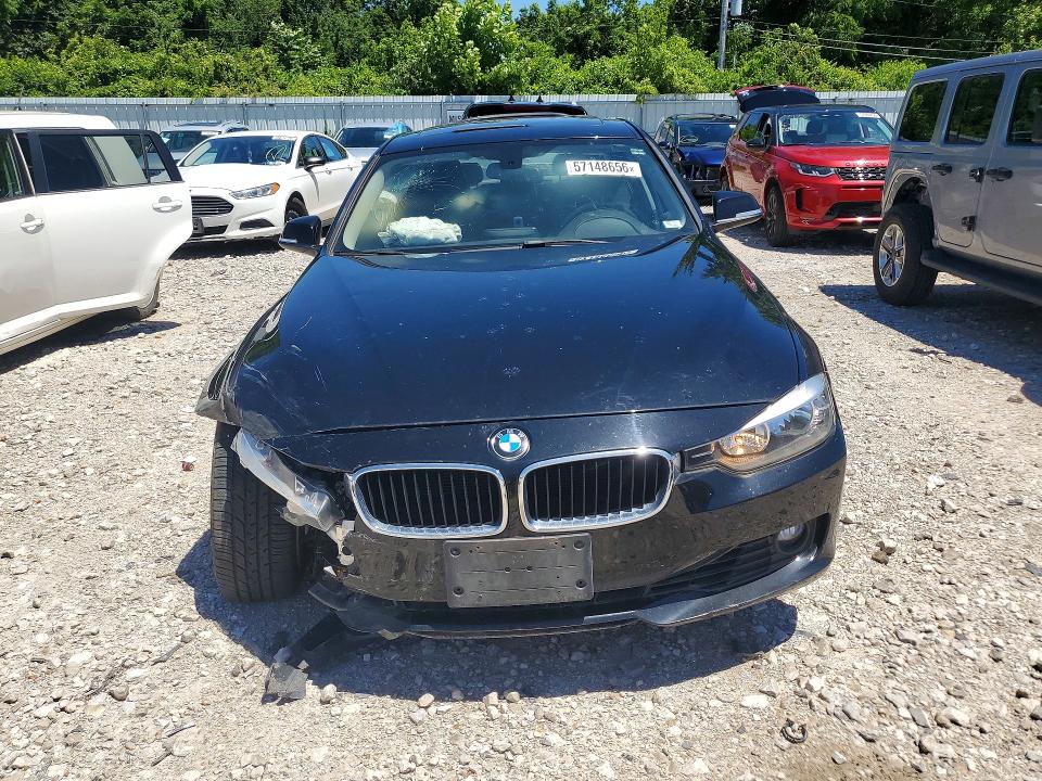 57148656 :رقم المزاد ، WBA3A5G50DNP24253 vin ، 2013 Bmw 328 مزاد بيع