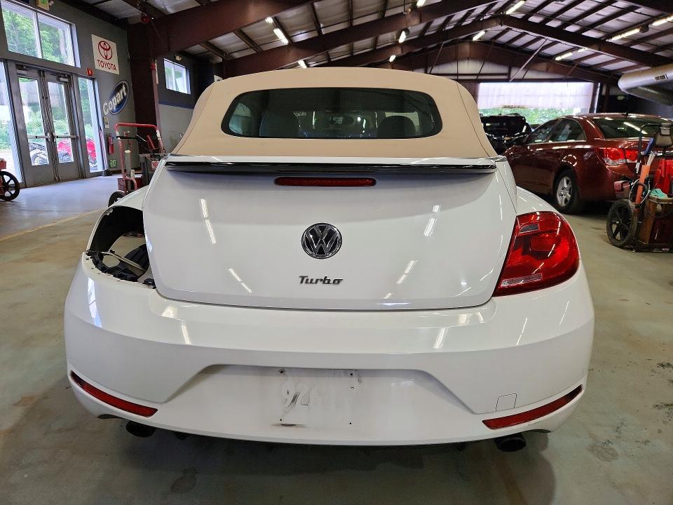 2013 Volkswagen Beetle მანქანა იყიდება აუქციონზე, vin: 3VW7T7AT7DM821605, აუქციონის ნომერი: 56713096