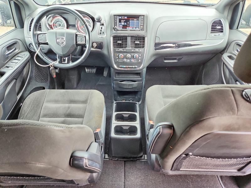 55756556 :رقم المزاد ، 2C4RDGBG3GR125010 vin ، 2016 Dodge Grand Caravan مزاد بيع