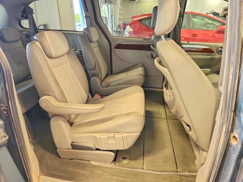 57383936 :رقم المزاد ، 2A4GP54L47R233143 vin ، 2007 Chrysler Town & Country مزاد بيع