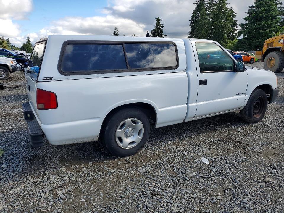 56834886 :رقم المزاد ، 1GGCS1448W8660435 vin ، 1998 Isuzu Hombre مزاد بيع