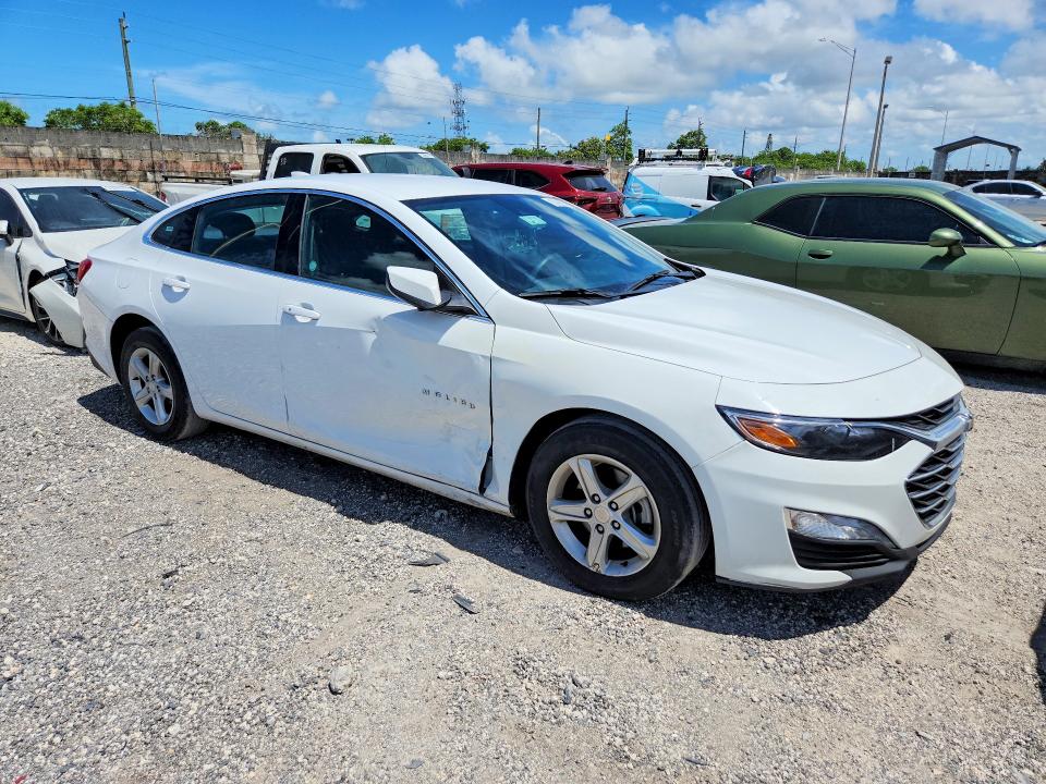 56962986 :رقم المزاد ، 1G1ZD5ST0RF114311 vin ، 2024 Chevrolet Malibu مزاد بيع