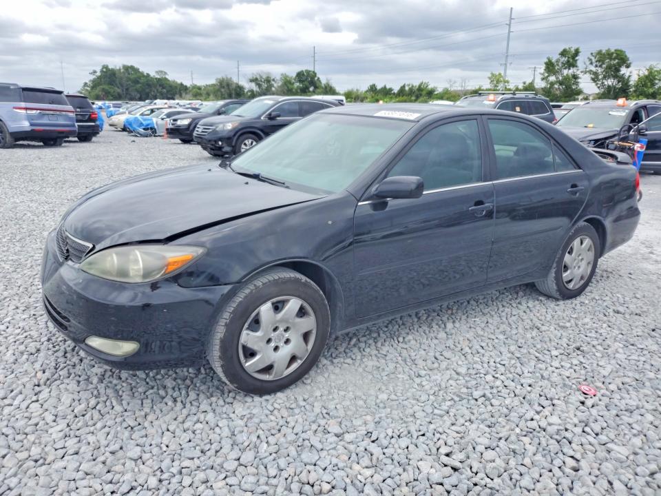 55861616 :رقم المزاد ، 4T1BE32KX4U289425 vin ، 2004 Toyota Camry مزاد بيع