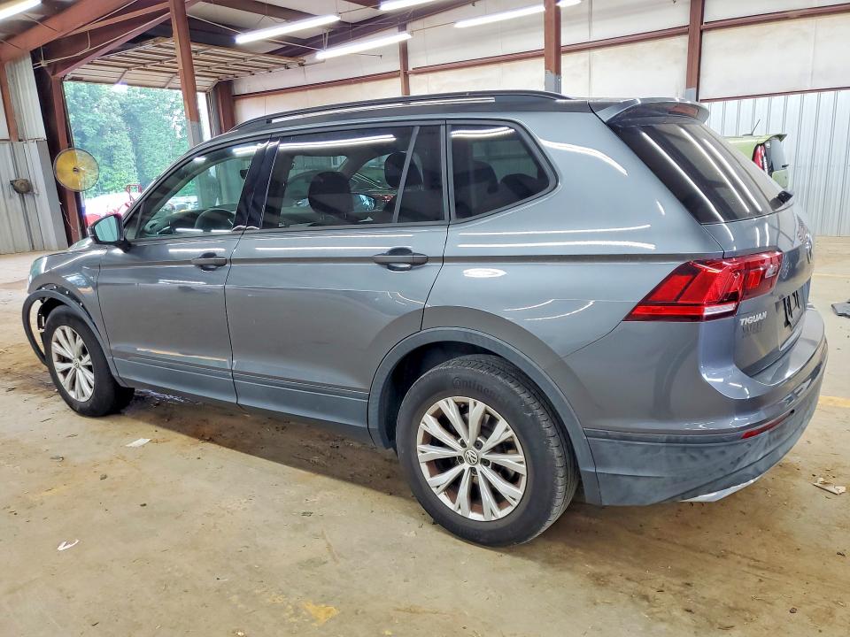 Продажа на аукционе авто 2018 Volkswagen Tiguan, vin: 3VV1B7AX5JM036284, номер лота: 54870146