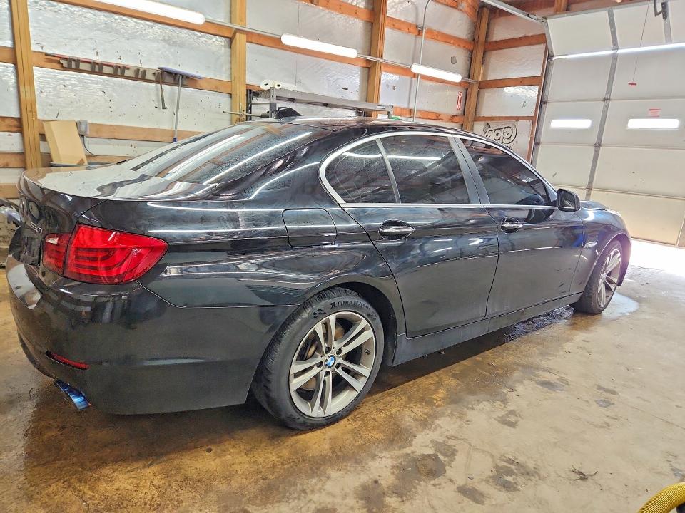 56519446 :رقم المزاد ، WBAFR9C59DDX80944 vin ، 2013 Bmw 550 مزاد بيع