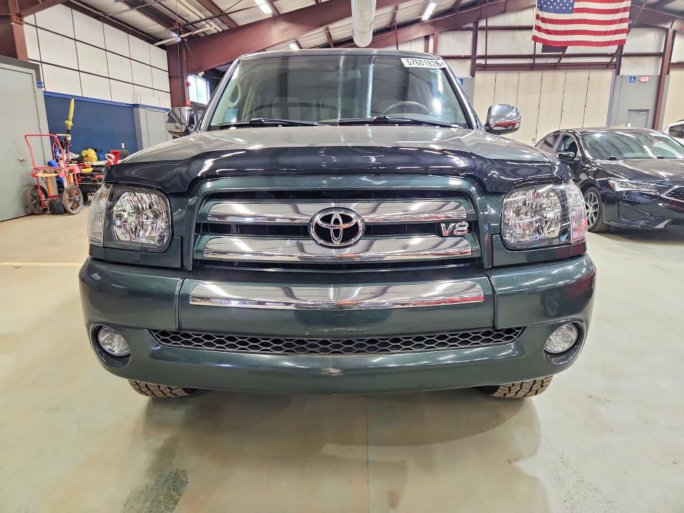 57601826 :رقم المزاد ، 5TBDT44156S550344 vin ، 2006 Toyota Tundra مزاد بيع