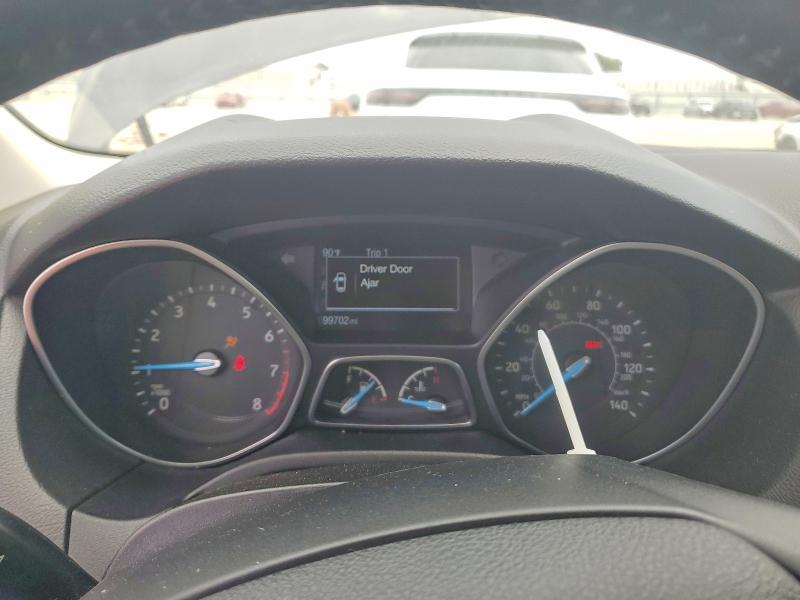 Продажа на аукционе авто 2015 Ford Focus, vin: 1FADP3FEXFL361282, номер лота: 58101636