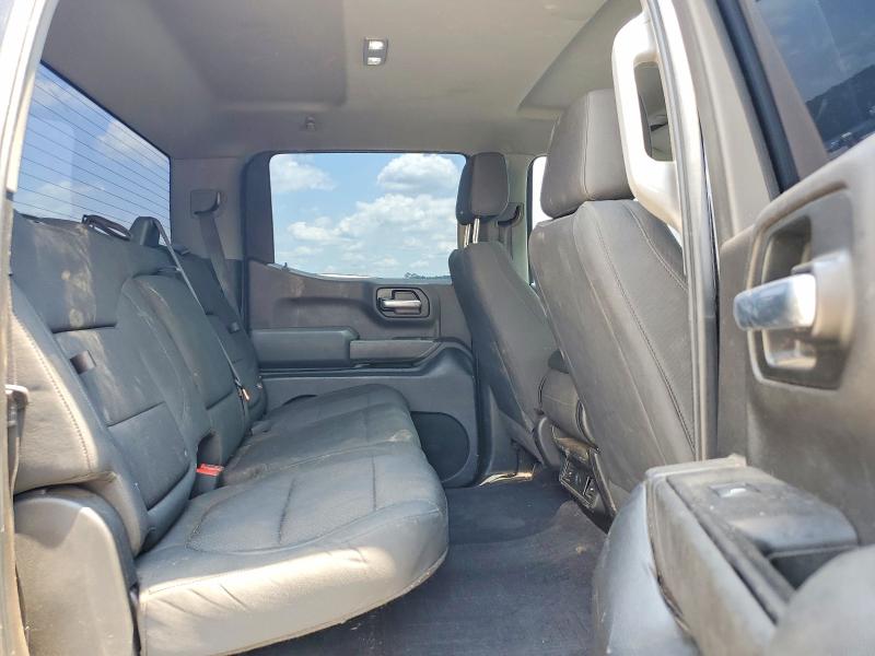 58871876 :رقم المزاد ، 3GCUYBEF6KG700459 vin ، 2019 Chevrolet Silverado مزاد بيع