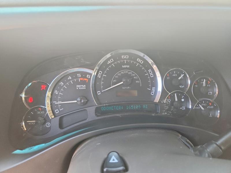2005 Cadillac Escalade მანქანა იყიდება აუქციონზე, vin: 1GYEK63N85R243823, აუქციონის ნომერი: 55815236