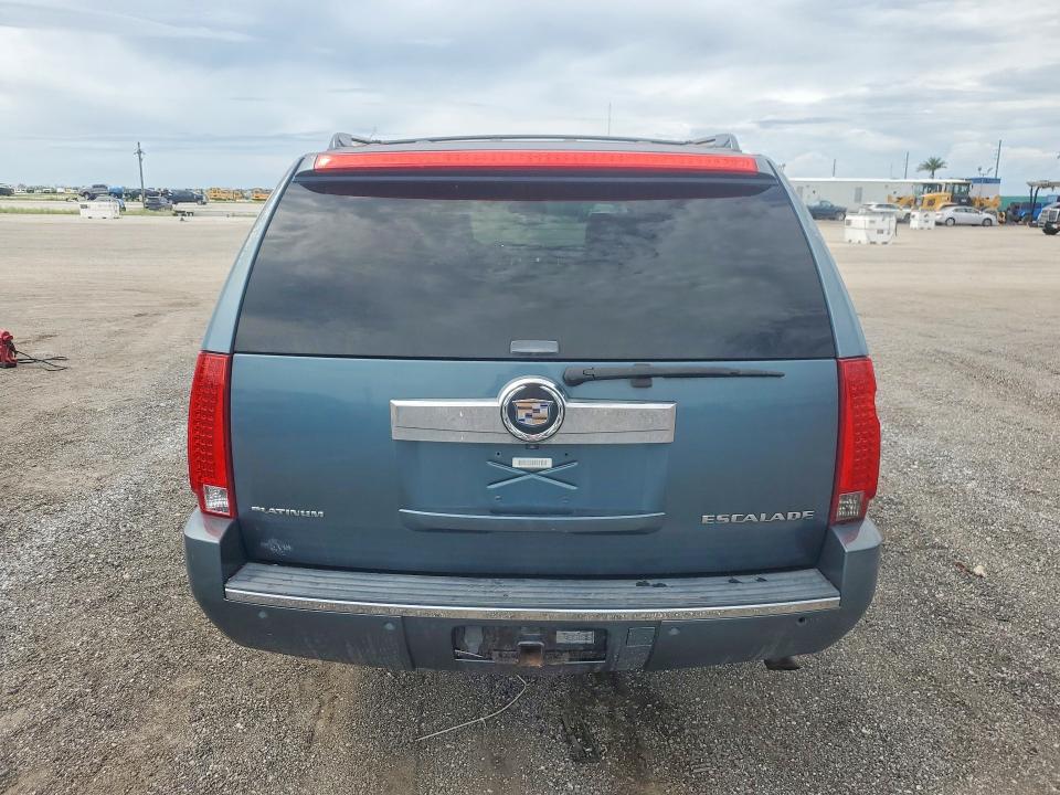 2008 Cadillac Escalade მანქანა იყიდება აუქციონზე, vin: 1GYFK468X8R215797, აუქციონის ნომერი: 55860816