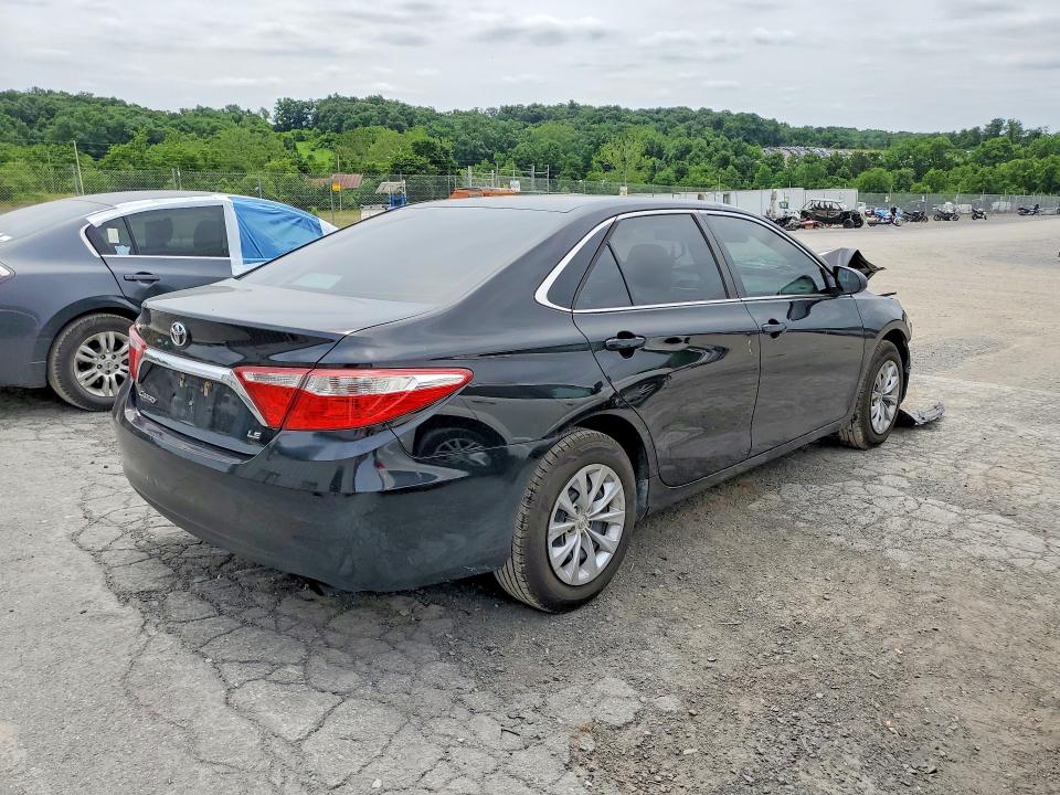 2017 Toyota Camry მანქანა იყიდება აუქციონზე, vin: 4T1BF1FK7HU748525, აუქციონის ნომერი: 56480156